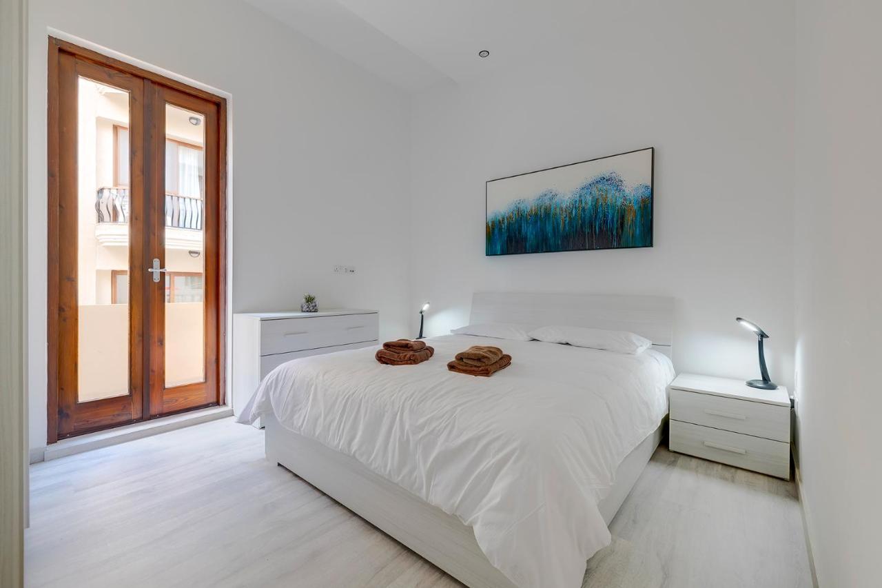 Modern Apartment In The Best Area Of Sliema Exterior photo