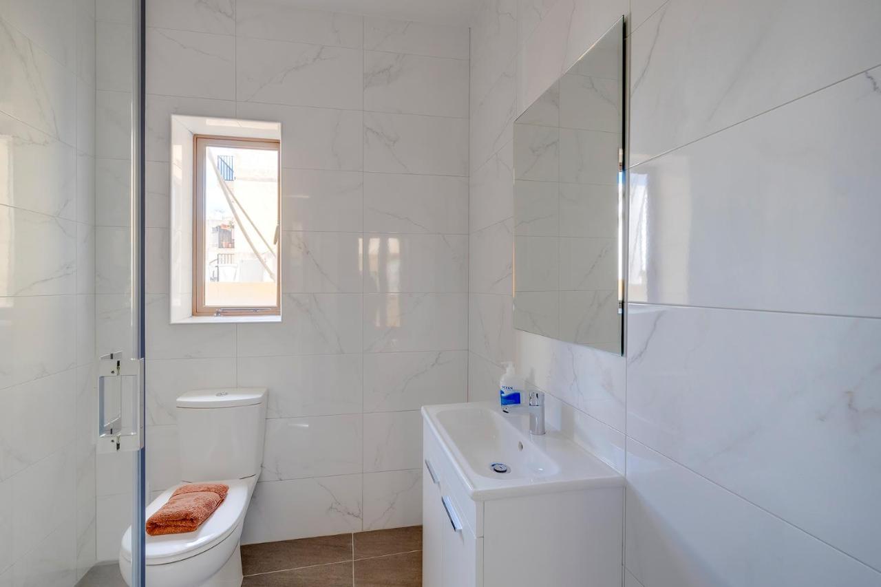Modern Apartment In The Best Area Of Sliema Exterior photo
