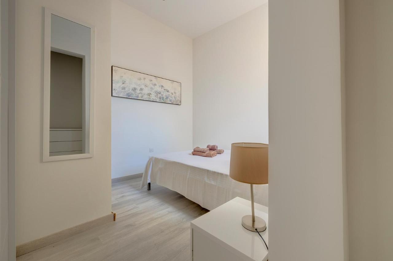 Modern Apartment In The Best Area Of Sliema Exterior photo
